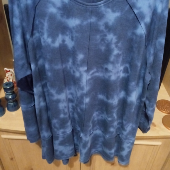 Style&Co Sweatshirt - Picture 3 of 4